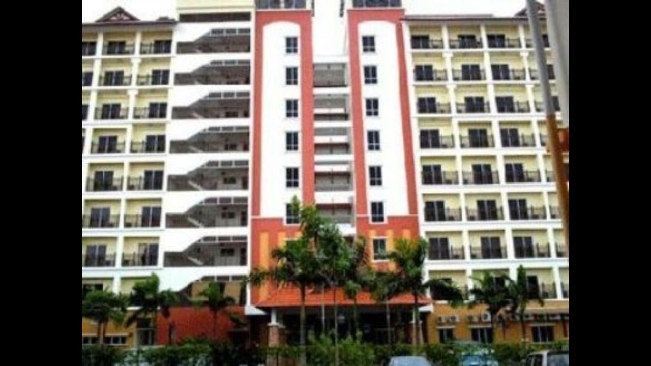 Suria Apartment Studio Bukit Merah Simpang Ampat Semanggol Exterior photo