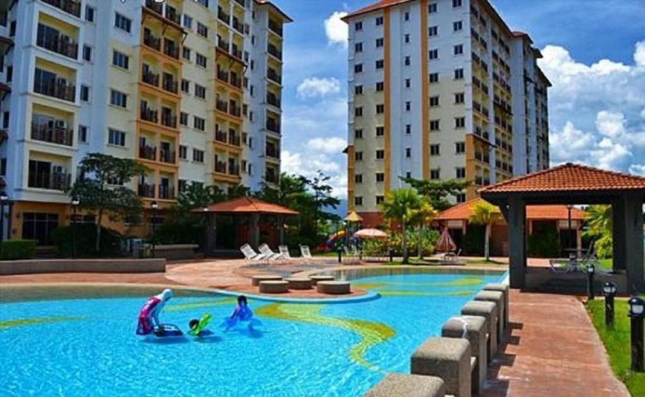 Suria Apartment Studio Bukit Merah Simpang Ampat Semanggol Exterior photo